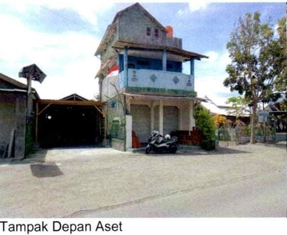 1 BIDANG TANAH DENGAN TOTAL LUAS 400 M2 BERIKUT BANGUNAN DI KABUPATEN LOMBOK TIMUR